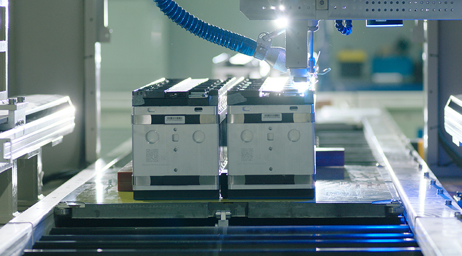 全球第13，中国第8！尊龙凯时人生就是搏储能2022年储能系统出货量行业领先！