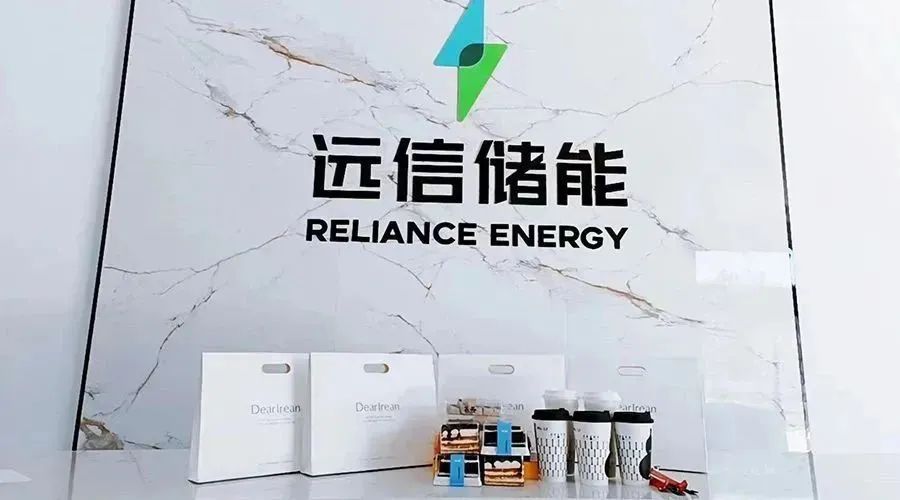 花开十里，美丽如你 | 尊龙凯时人生就是搏储能举办三八妇女节艺术DIY活动